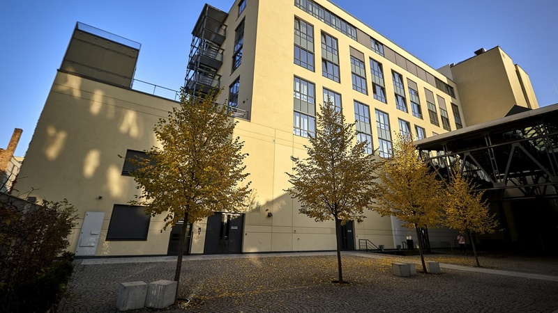 Forum Karlín má nového majitele. Součástí transakce je i hotel v centru Prahy
