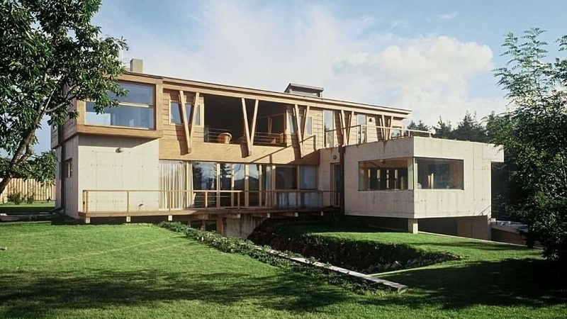 Vyvarovat se poklesků i snobství. Idealisticky stavěná Kellnerova vila ve Vraném je na prodej