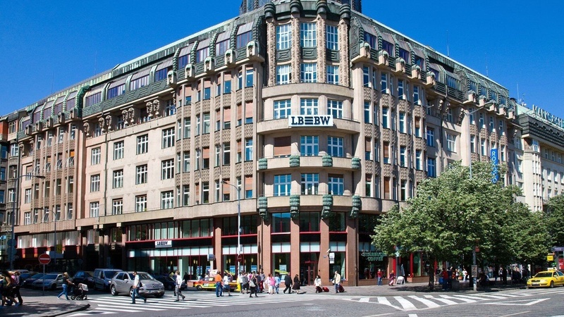 Koh-i-noor kupuje secesní palác na Václavském náměstí, vznikne tam nová centrála