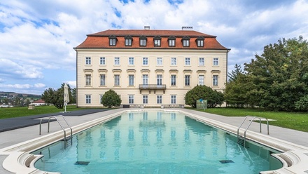 Zámek Napajedla je na prodej. Vlastnil ho i Baťa, budoucí majitelé tu budou moci zaparkovat svůj jet