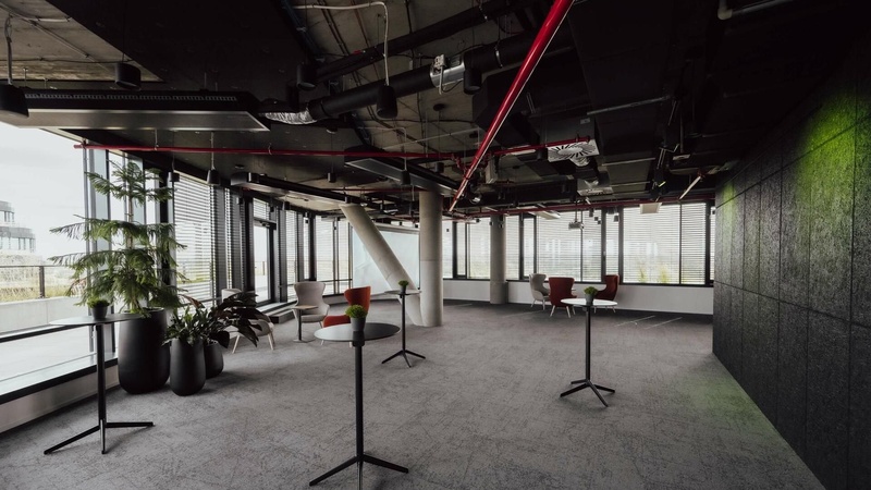 Praha má nový multifunkční prostor LEVEL9 s kapacitou až 120 osob