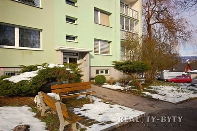 Prodej zrekonstruovaného bytu 2+1, Liberec, Vesec - Jeřmanická ul., Ev.č.: 272111