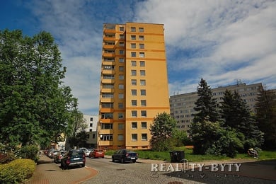 Prodej bytu 3+1 s lodžií a komorou, Liberec - centrum, Matoušova ul., Ev.č.: 272711