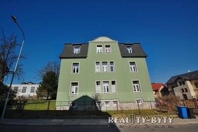 Pronájem bytu 1+1 v domě se zahradou, Liberec, Jeřáb - Husitská ul., Ev.č.: 870111