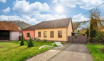 REZERVOVÁNO Prodej rodinný dům 3+1 Dolní Loučky 20 km od Brna