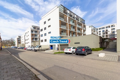 Prodej bytu 1+kk, 36m² - Olomouc - Nové Sady, Ev.č.: 02366