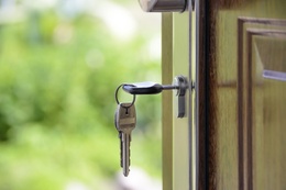 house-keys-the-door-castle-1407562