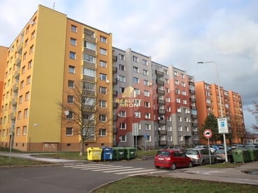 Prodej bytu 3+1 DV , ul. Tkalcovská, Jirkov