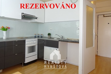 Prodej bytu 1+1 se zasklenou lodžií; v hodného na investici nebo bydlení; Blansko, ul. Pod Javory, Ev.č.: 22010450