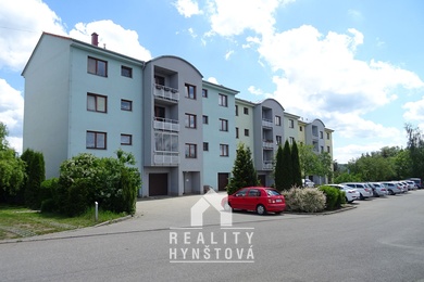 Pronájem pěkného, prostorného bytu 2+kk s balkonem, zahradou a možnou garáží 15 m² , Lipůvka, Ev.č.: 22010478
