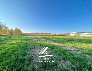 Prodej, Pozemky pro bydlení,9.071m² a nestavební 1.477m2  m² - Ostrava - Lhotka