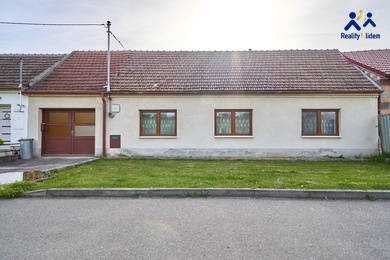 Prodej řadového domu  3+1,se zahradou 323m² - Nížkovice, Ev.č.: 00123