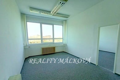 Pronájem, Kanceláře, 38 m² - Pardubice - Zelené Předměstí, Ev.č.: 00483