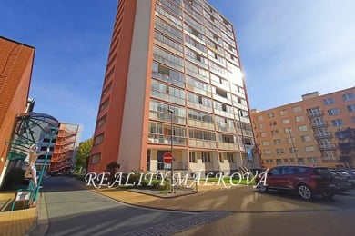 Prodej, Byty 1+1, 42 m² - Pardubice - Zelené Předměstí, Ev.č.: 00518