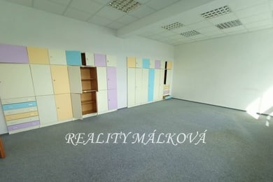 Pronájem kanceláře, 60 m² - Pardubice - Zelené Předměstí, Ev.č.: 00531