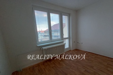 Pronájem byty 1+kk, 17 m² - Pardubice - Zelené Předměstí, Ev.č.: 00537
