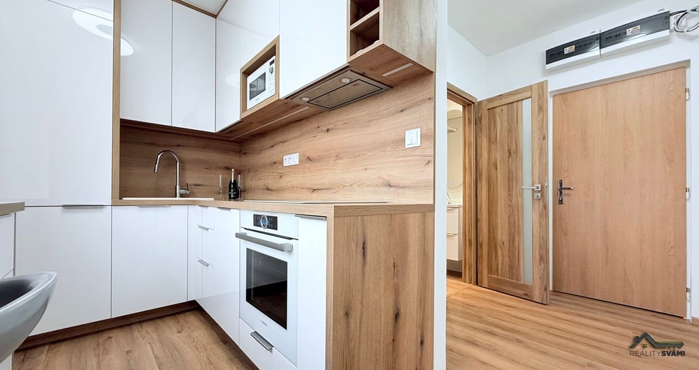 Prodej bytu 1+1 28 m², Karviná - Hranice