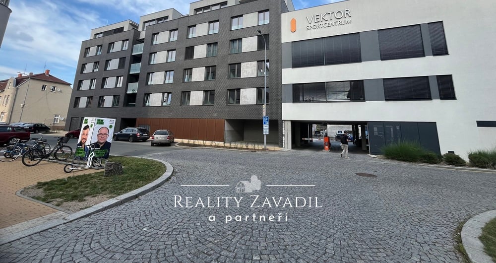 Pronájem byty 2+kk, 52 m² - Pardubice - Zelené Předměstí
