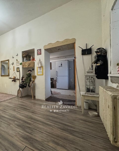 Prodej, rodinný dům 6+1, plocha podlahová 300m², Hněvošice