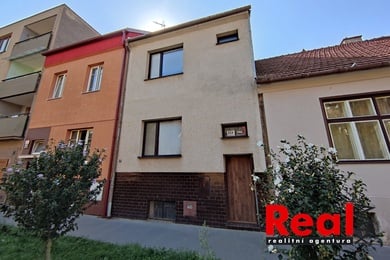 Prodej, RD 4+1, terasa, dílna, sklepy, Brno - Královo Pole, ulice Božetěchova, Ev.č.: 00378