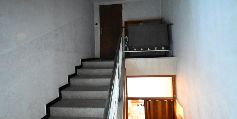 9B schodiště