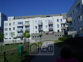 Prodej krásného slunného bytu 3+kk s terasou a balkonem v Berouně