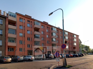 Prodej bytu 1+1 s balkonem Praha 9