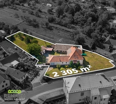 Prodej, rodinný dům 6+2, pozemek 2305 m², Tučapy