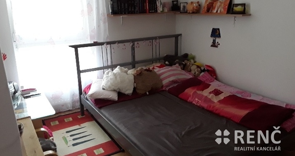 OB 2+kk MEDLÁNKY, ulice Jabloňová za OB 2+kk - 2+1