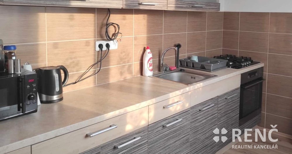 OB 1+1 ČERNÁ POLE, ulice Janouškova za OB 2+1 - 3+1 v Brně