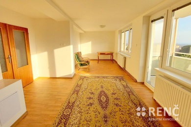 Pronájem bytu 2+1 s terasou ve zděném rodinném domě na ulici Lozíbky, Brno – Lesná, Ev.č.: 01029-2