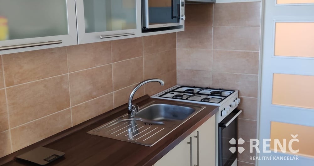 OB 3+1 BYSTRC -  ulice Větrná za OB 2+1 Bystrc s lodžií