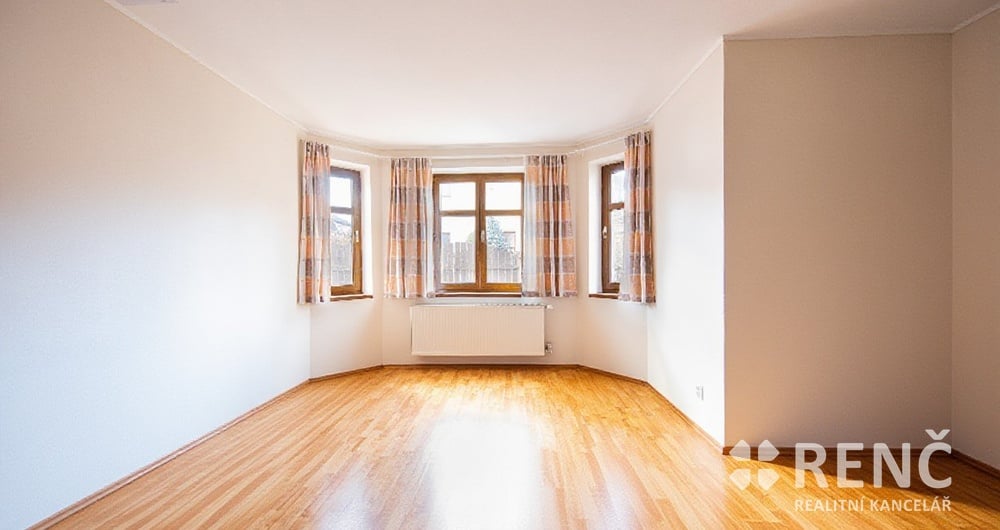 Pronájem bytu 2+1, 77 m², Praha 9, Dolní Počernice, na ul. Jana Bílka
