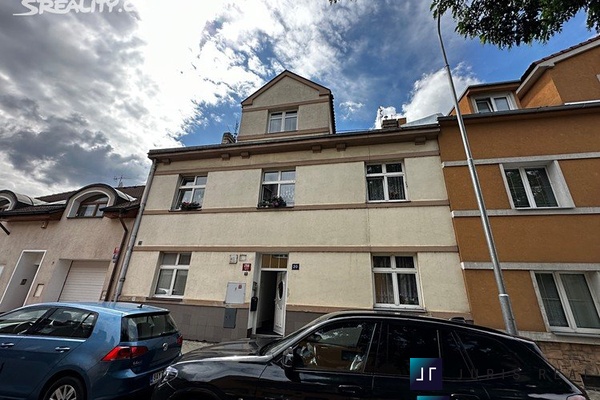 Prodej bytu 3+1, 88 m² - Praha Hloubětín
