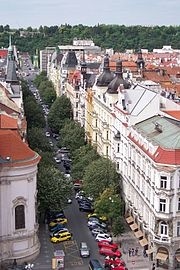 180px-Pařížská_Street_in_Prague