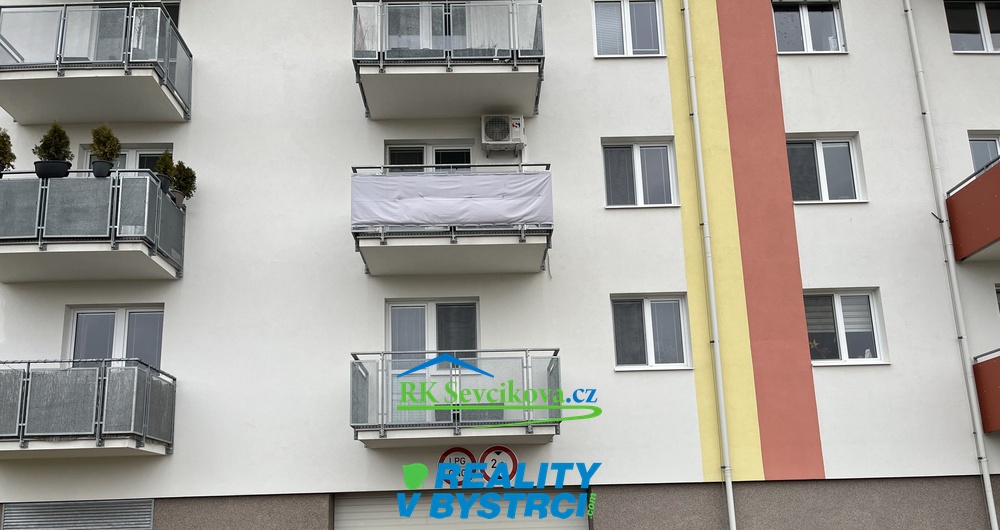 Prodej, Garážové stání ul. Sentická, Brno-Žebětín