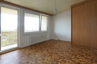 Prodej bytu 1+kk/lodžie + sklep, 34m² - Praha 8  - Troja, ulice Lešenská