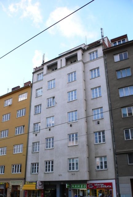 Prodej činžovního domu na ulici Pekařská, 2405 m²