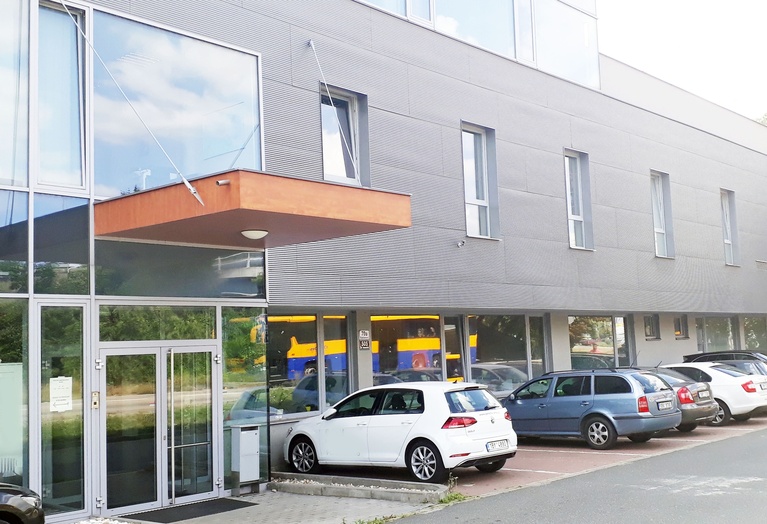Prodej areálu v Brně u sjezdu dálnic D1/D2,  5 288 m²