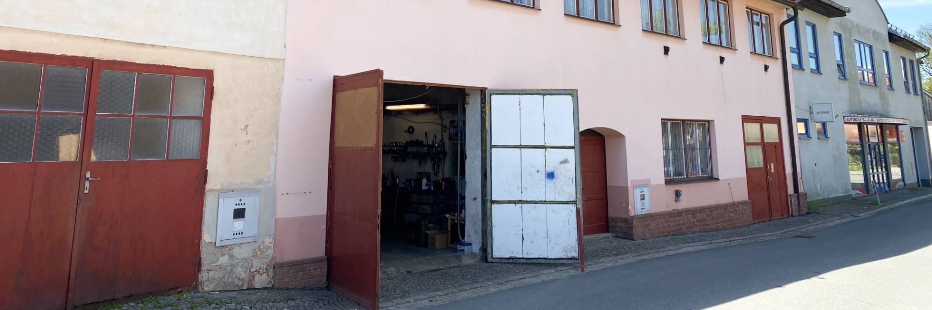 Prodej polyfunkčního objektu se sklady a obytnými plochami v Bystřici nad Pernštejnem