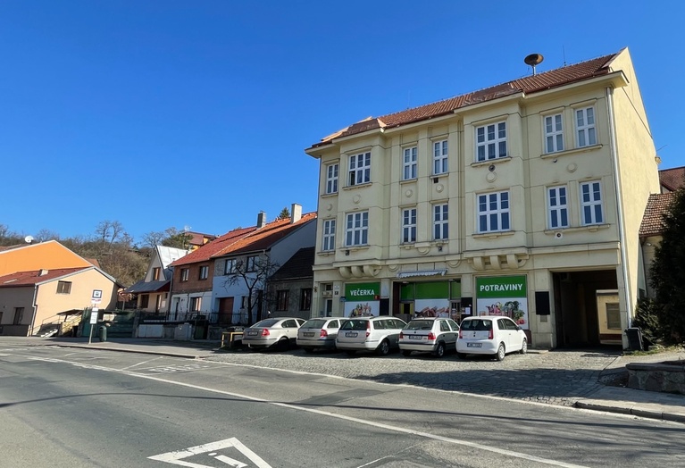 Prodej činžovního domu 1415 m² - Brno - Obřany