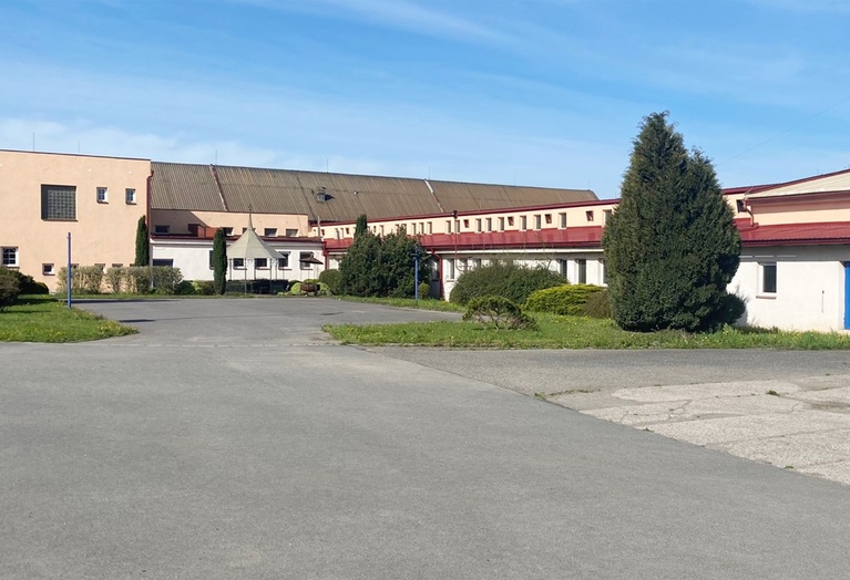Prodej výrobního areálu 7 185 m², Vraclav u Vysokého Mýta