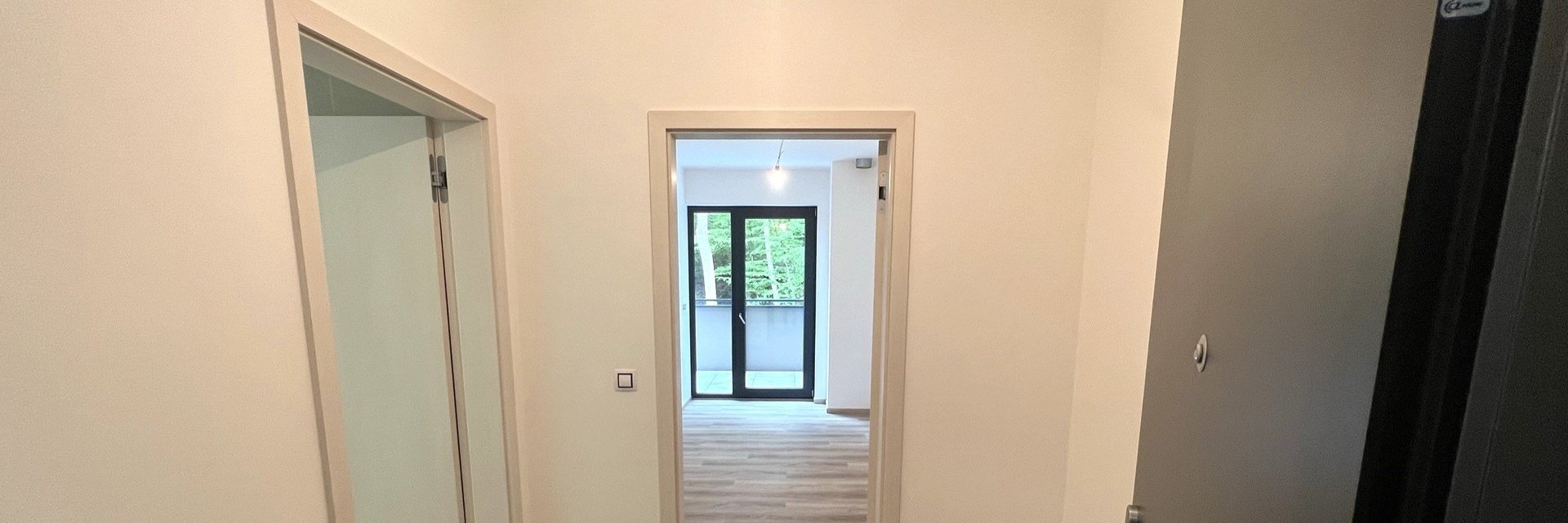Pronájem bytu 1+1 s balkonem, 35 m² Rezidence Bavaria