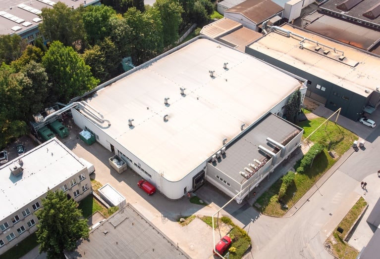 Prodej výrobní haly, cca 2700 m² užitné plochy v Blansku,  dojezdová vzdálenost 30 min od Brna