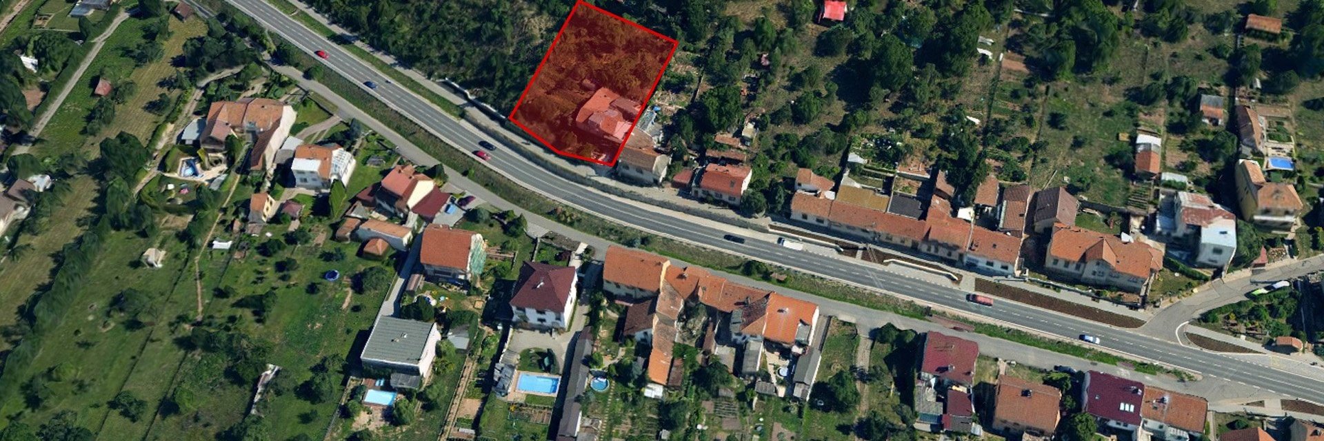 Prodej rodinného domu s pozemkem 1.584 m²