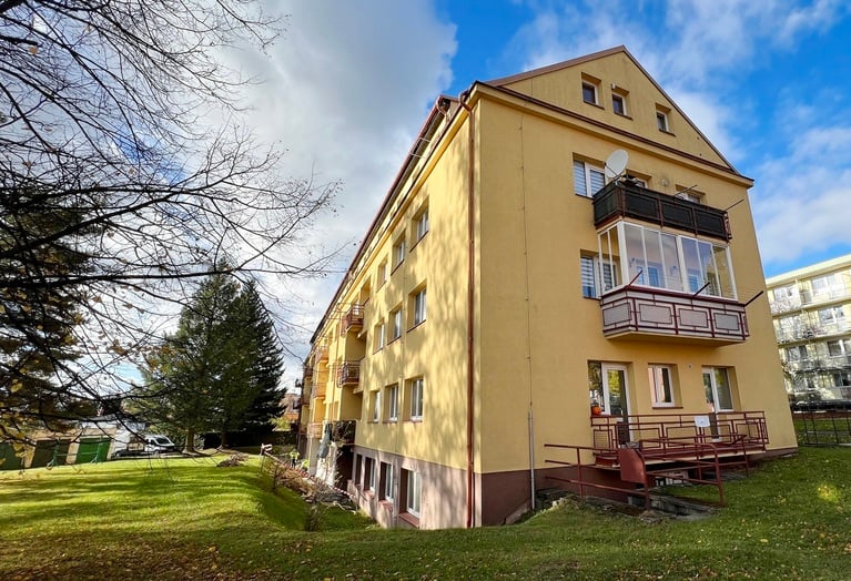 Prodej pěkného bytu 2+1 s balkonem, 57 m²