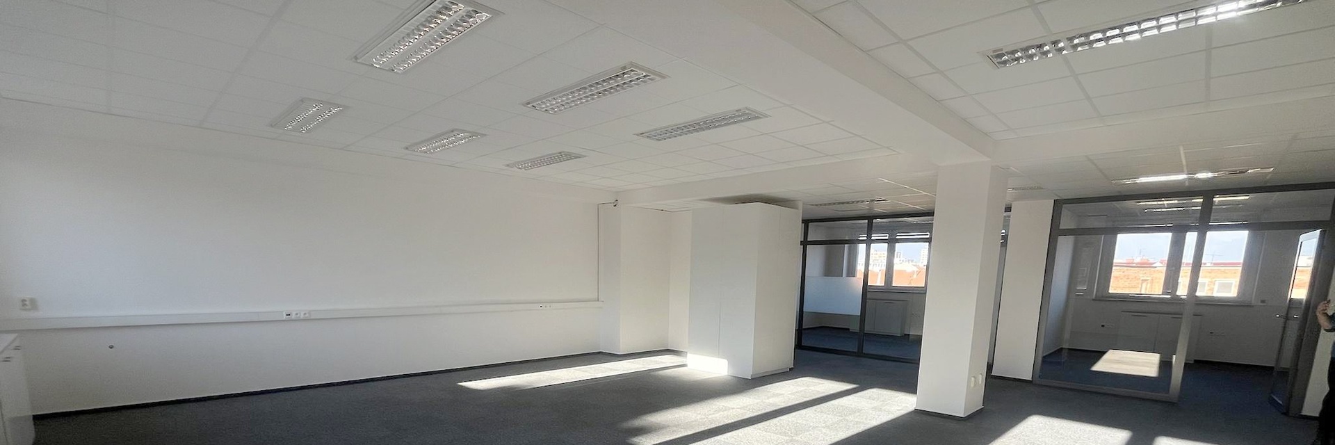 Pronájem klimatizovaného kancelářského celku 157 m², v centru Brna, ul. Milady Horákové