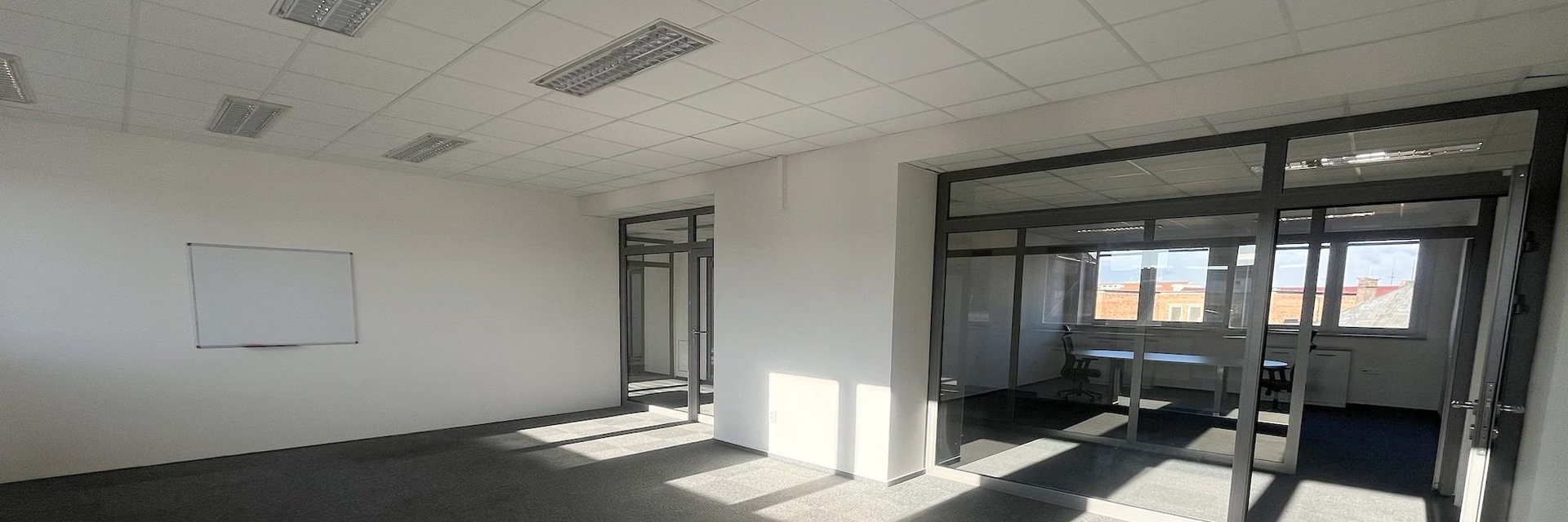 Pronájem moderního kancelářského celku 283 m², v centru Brna, ul. Milady Horákové