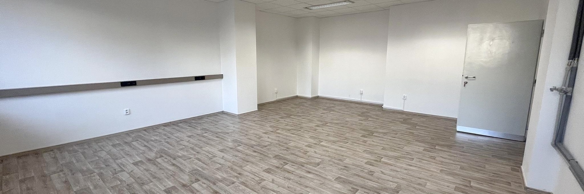 Pronájem klimatizované kanceláře 51 m², v centru Brna, ul. Milady Horákové