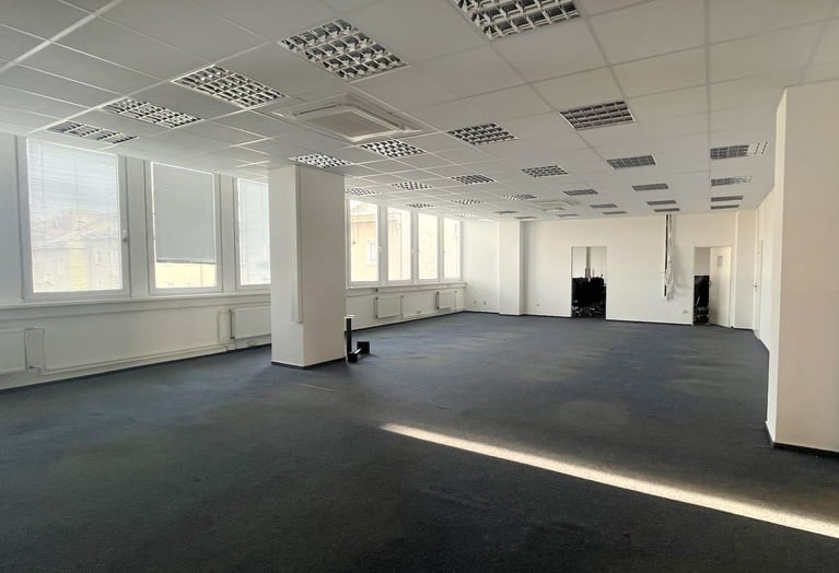 Pronájem částečně klimatizovaného kancelářského celku 344 m² - Brno - Veveří